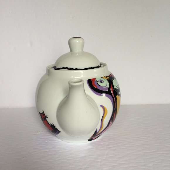 Teapot Josien Broeren White Colorful Woman Face Print Porcelain Kitchen - Picture 4 of 12